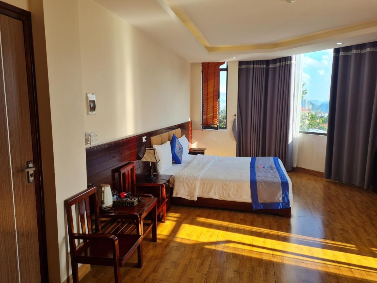 Minh Son Hotel Ta Lan Than Exteriör bild