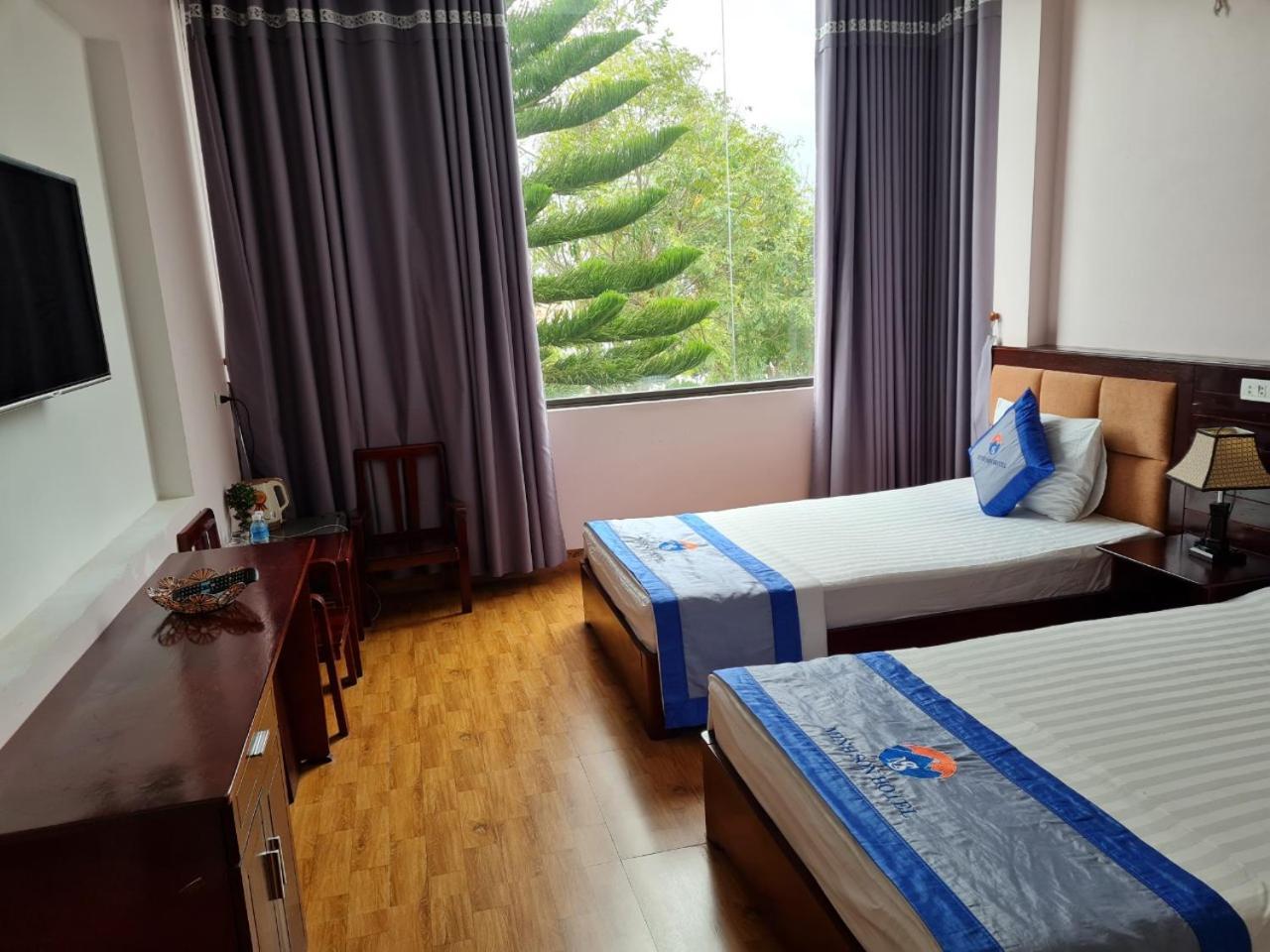 Minh Son Hotel Ta Lan Than Exteriör bild