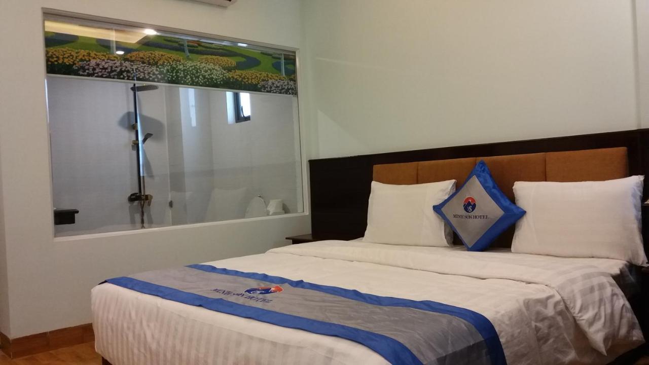 Minh Son Hotel Ta Lan Than Exteriör bild