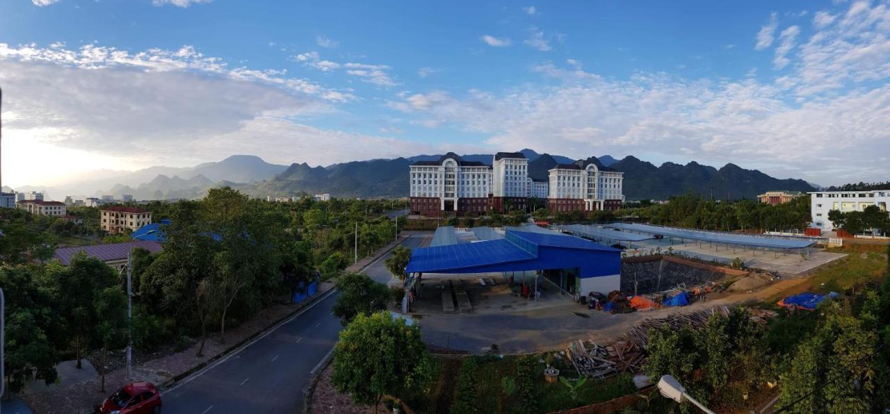 Minh Son Hotel Ta Lan Than Exteriör bild
